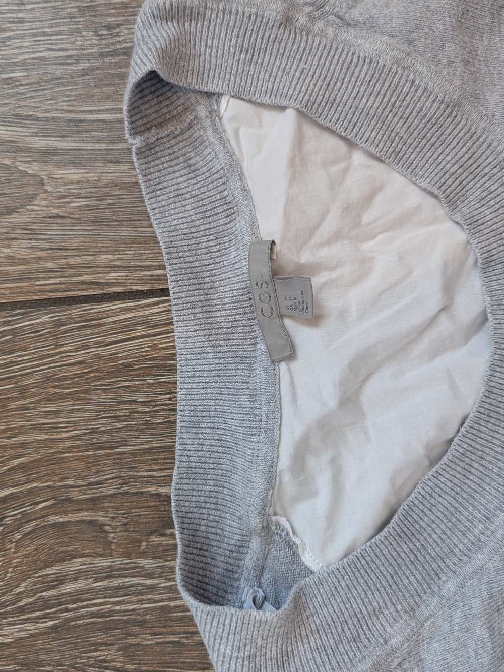 COS Cashmere Cotton Grey White Back Knit Top Medium Short Sleeve Blouse Minimal - Picture 3 of 8